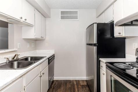 10402 Sandpiper Houston TX 77429