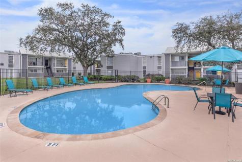 10402 Sandpiper Houston TX 77429