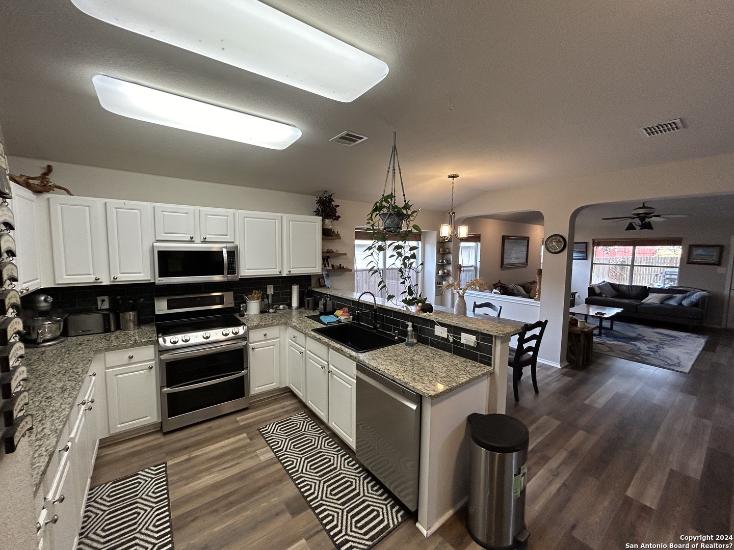 10607 Timber Country San Antonio TX 78254