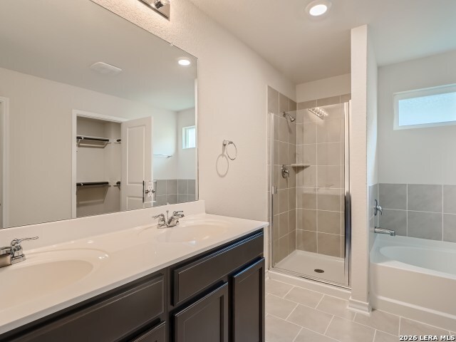 12015 Emerald Shore San Antonio TX 78245