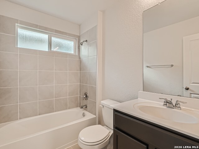 12015 Emerald Shore San Antonio TX 78245