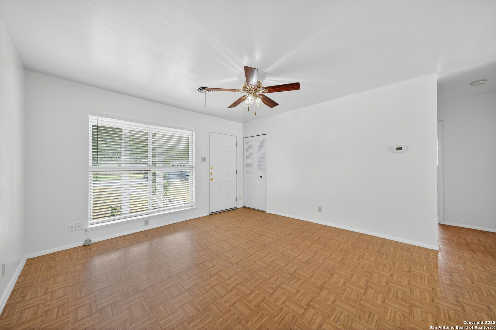 121 Rosewood Drive Universal City TX 78148