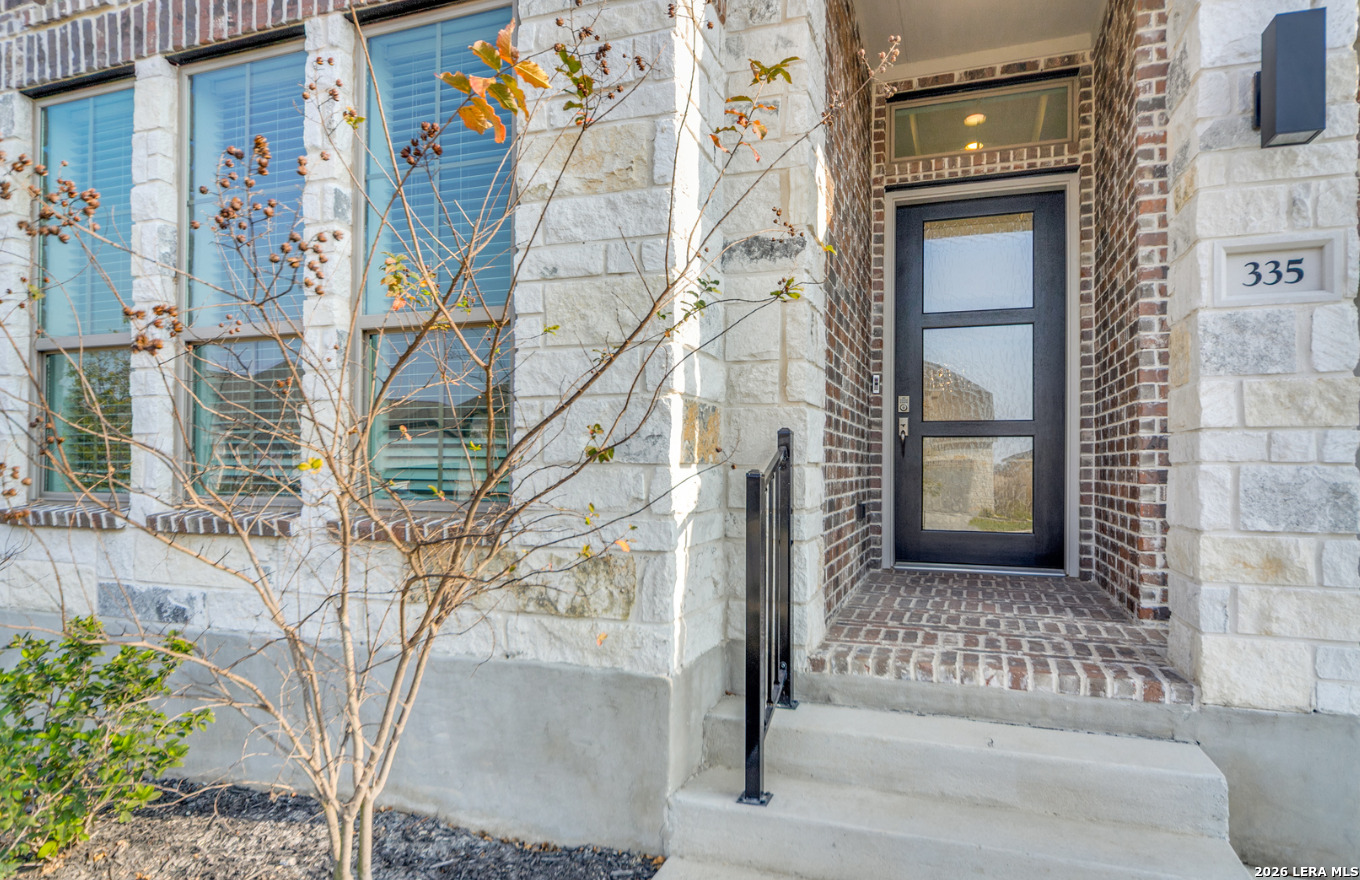 335 Alpine Lakes New Braunfels TX 78130