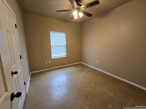 1084 Carolyn Cove New Braunfels TX 78130