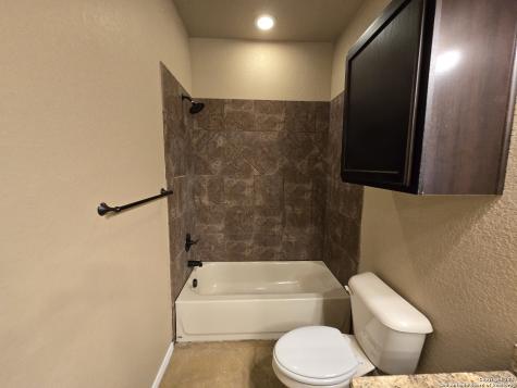 1084 Carolyn Cove New Braunfels TX 78130