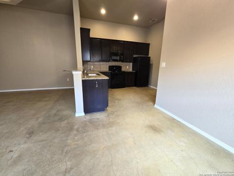 1084 Carolyn Cove New Braunfels TX 78130