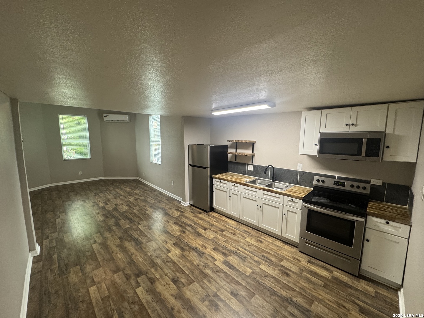 401 W Elmira Street San Antonio TX 78212