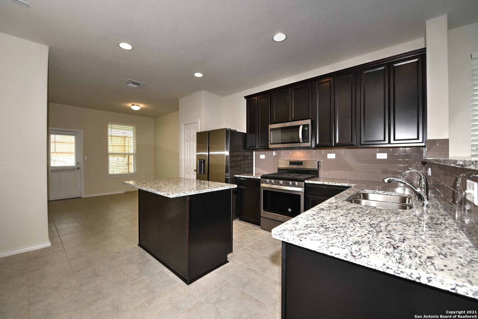 11943 Sitio Plains San Antonio TX 78254