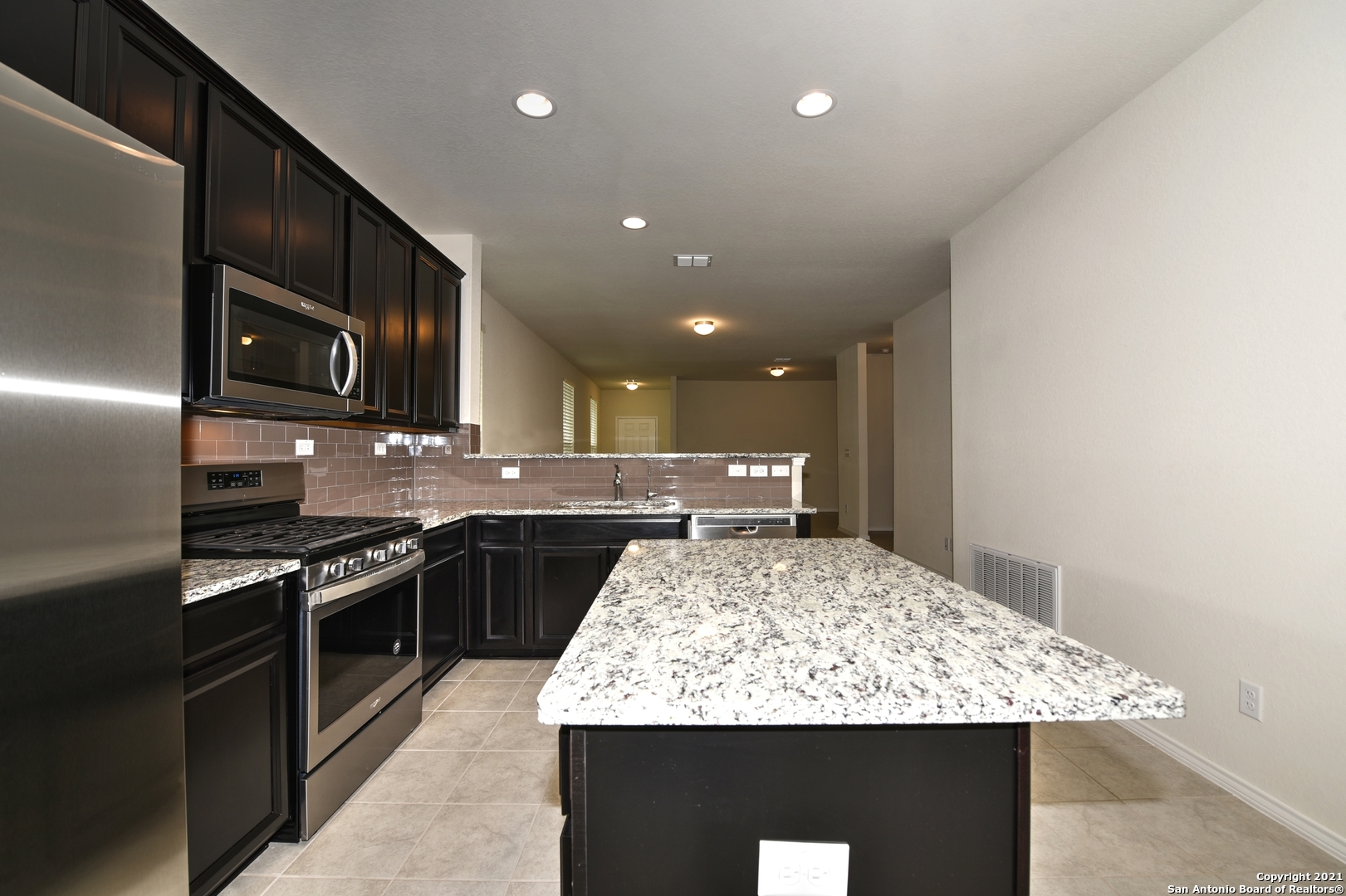 11943 Sitio Plains San Antonio TX 78254
