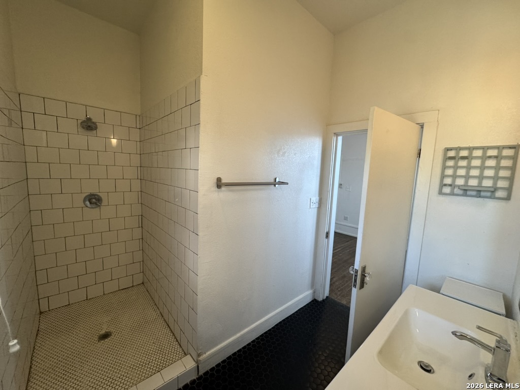 511 N Monumental San Antonio TX 78202