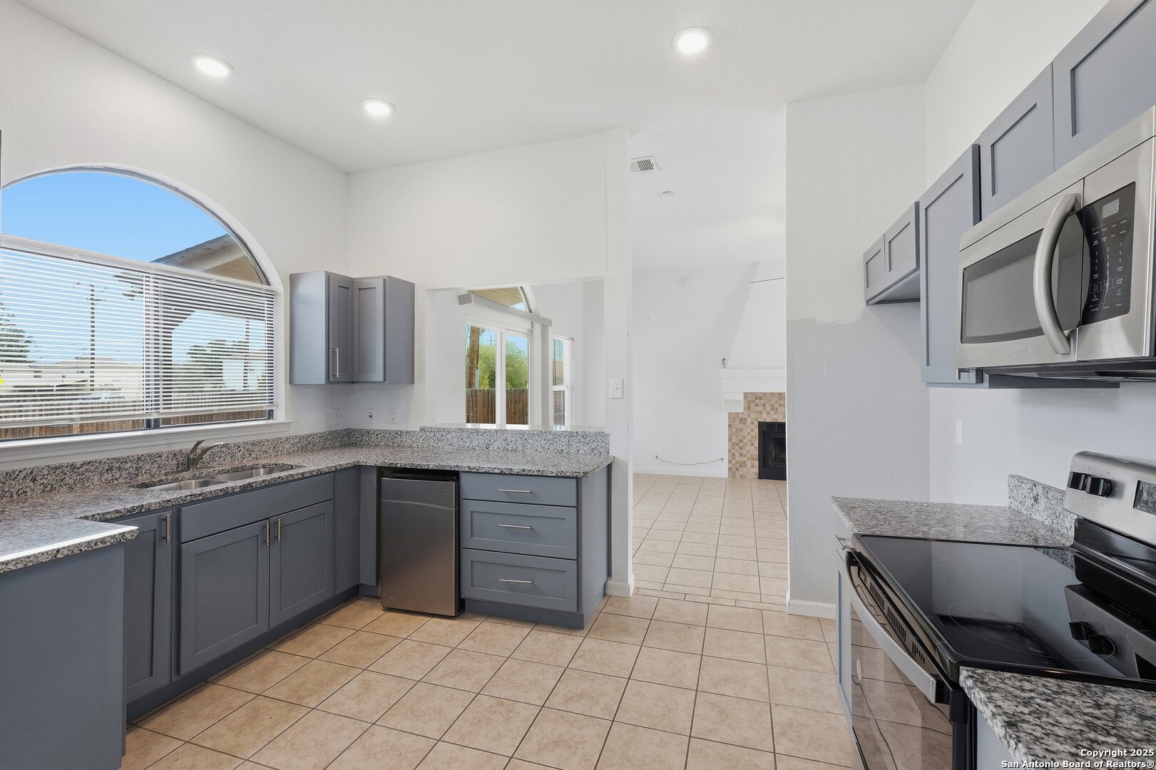 10203 Raven Field Drive San Antonio TX 78245