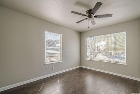 2323 Arbor Place San Antonio TX 78207