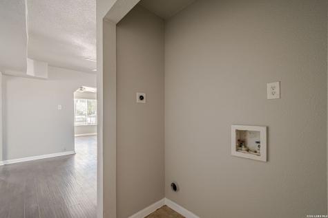 2323 Arbor Place San Antonio TX 78207