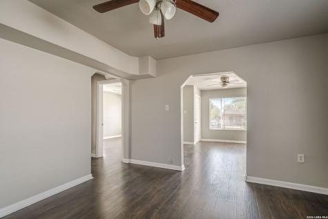 2323 Arbor Place San Antonio TX 78207
