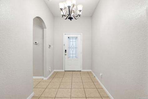 12118 Stratsburg San Antonio TX 78252