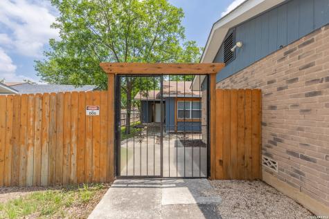 1366 Bayou Drive San Antonio TX 78245