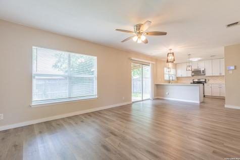 1366 Bayou Drive San Antonio TX 78245