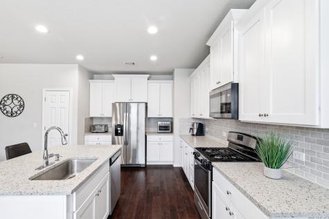 5602 Chestnut Crossing San Antonio TX 78266