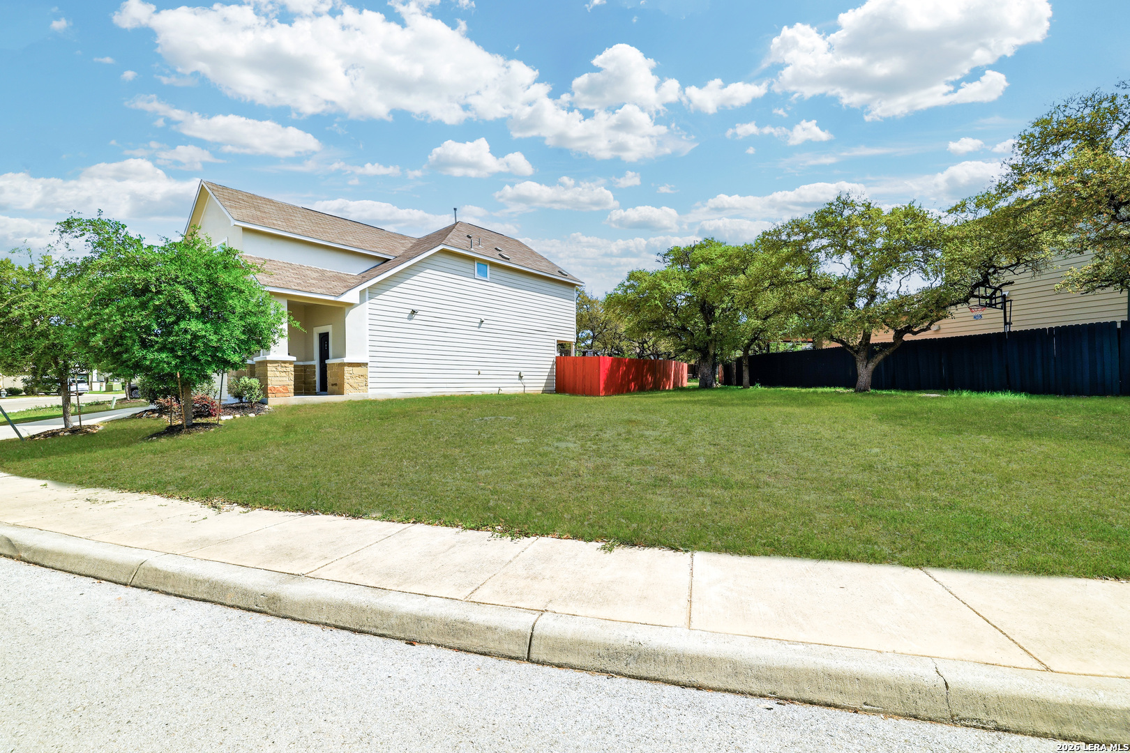 5602 Chestnut Crossing San Antonio TX 78266