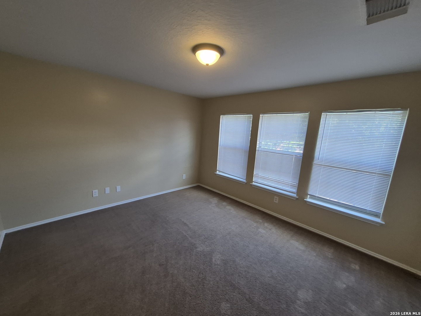 6623 Highland Grass Converse TX 78109
