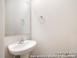 9426 Apple Ridge Lane San Antonio TX 78239