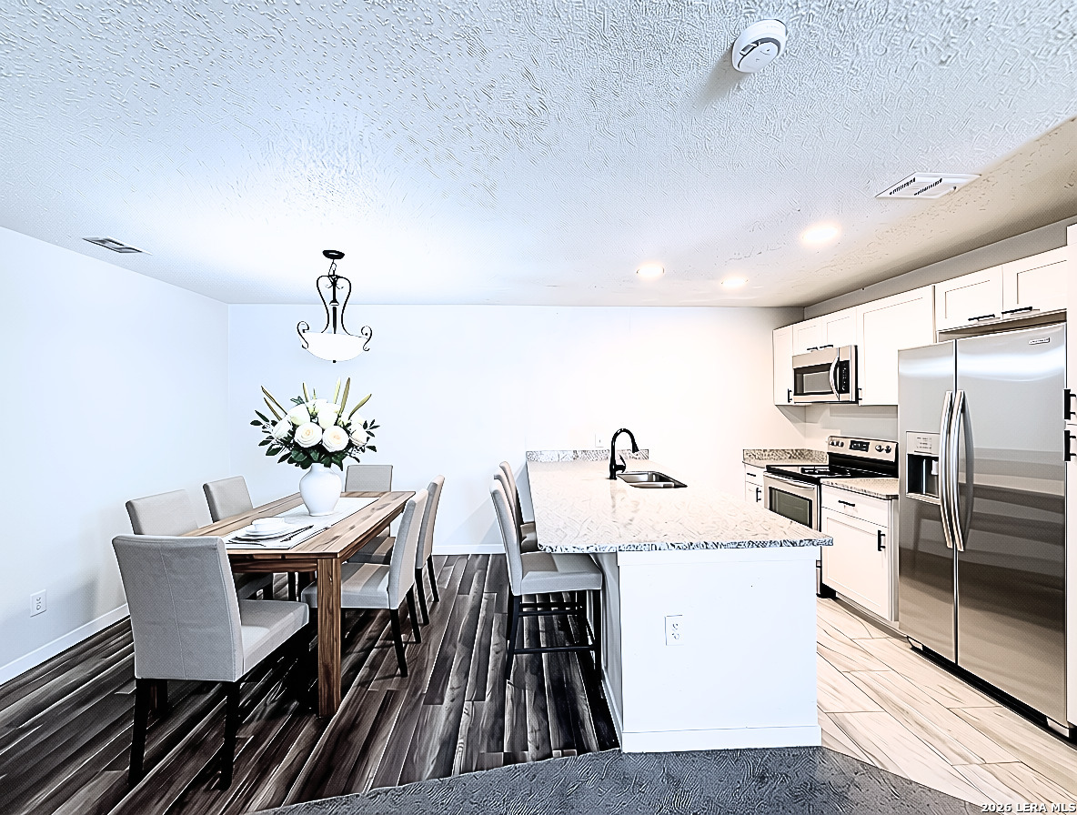 10527 Perrin Beitel San Antonio TX 78217