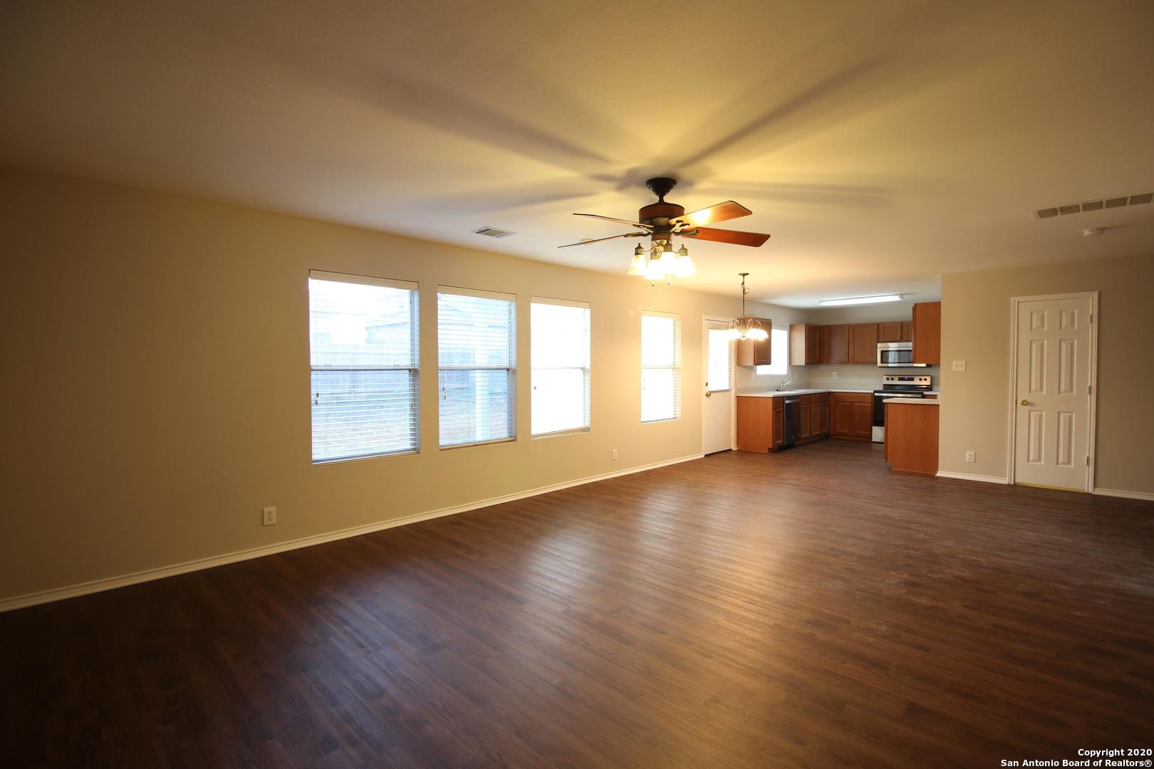 226 Birchwood Bay San Antonio TX 78253