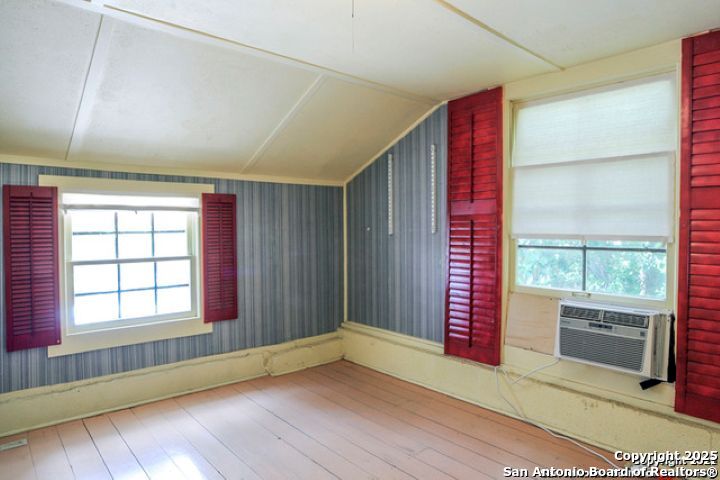 415 Alamo Heights Alamo Heights TX 78209