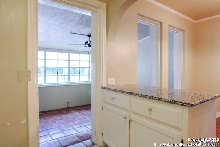 415 Alamo Heights Alamo Heights TX 78209