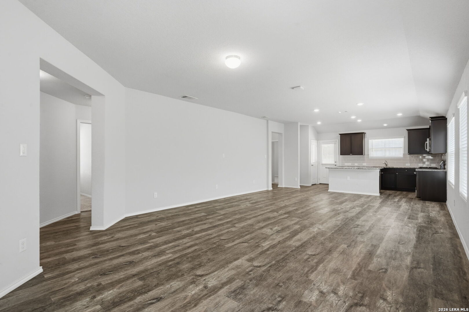 10403 Midsummer Meadow Converse TX 78109