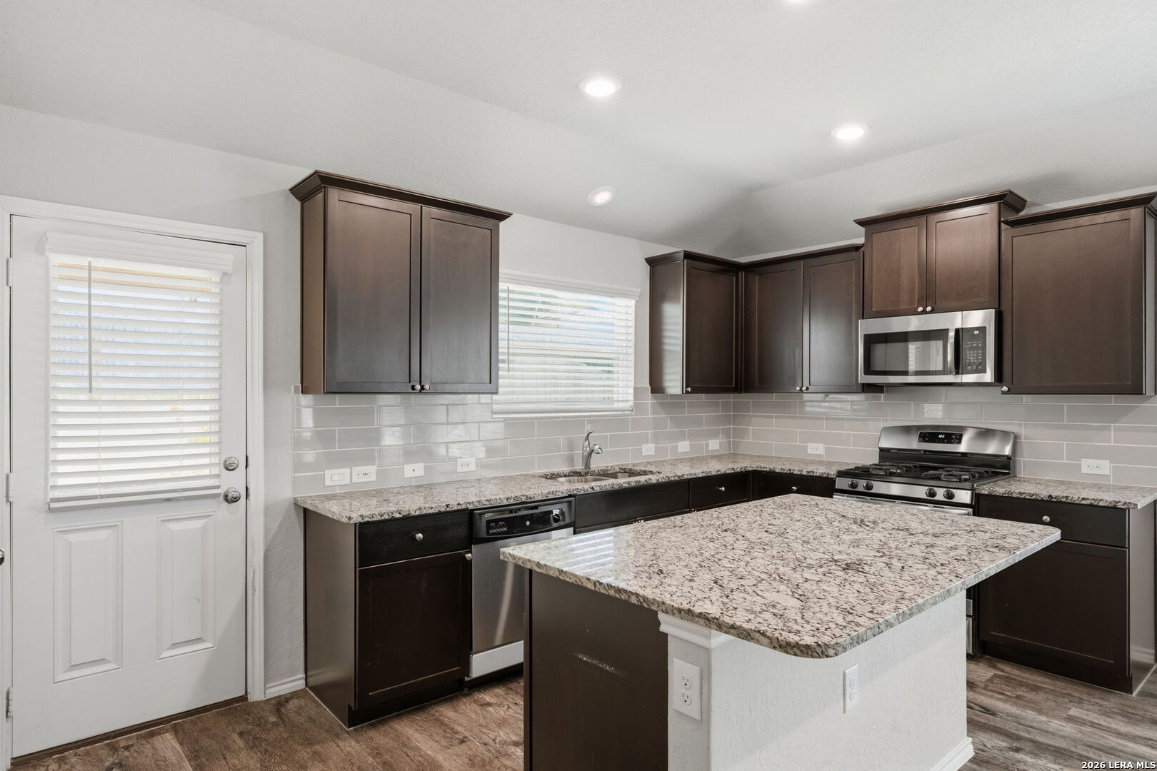 10403 Midsummer Meadow Converse TX 78109