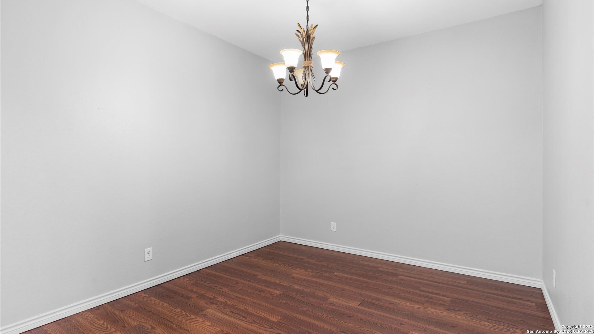 2812 Berry Patch Schertz TX 78154