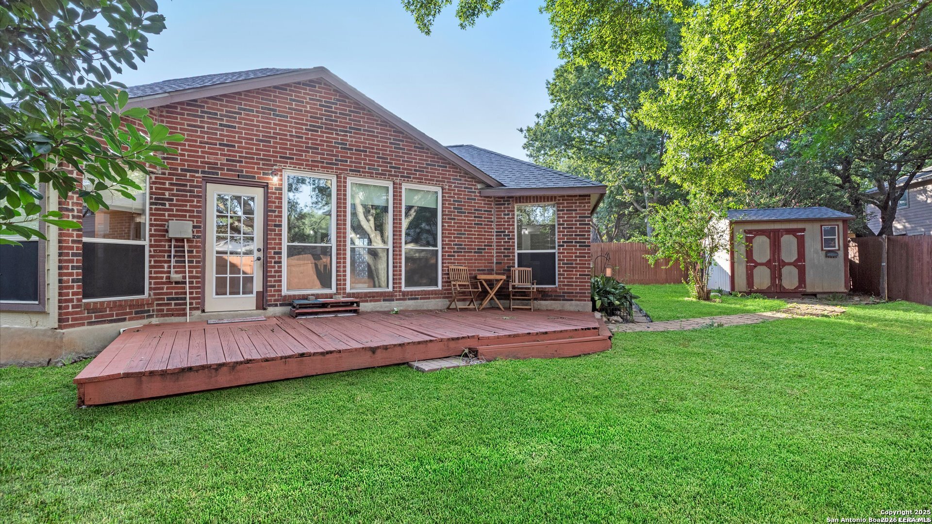 2812 Berry Patch Schertz TX 78154
