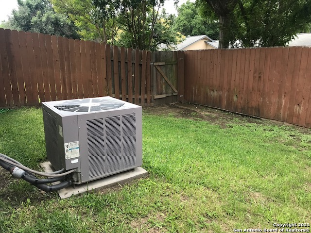 7043 Tourant Road San Antonio TX 78240
