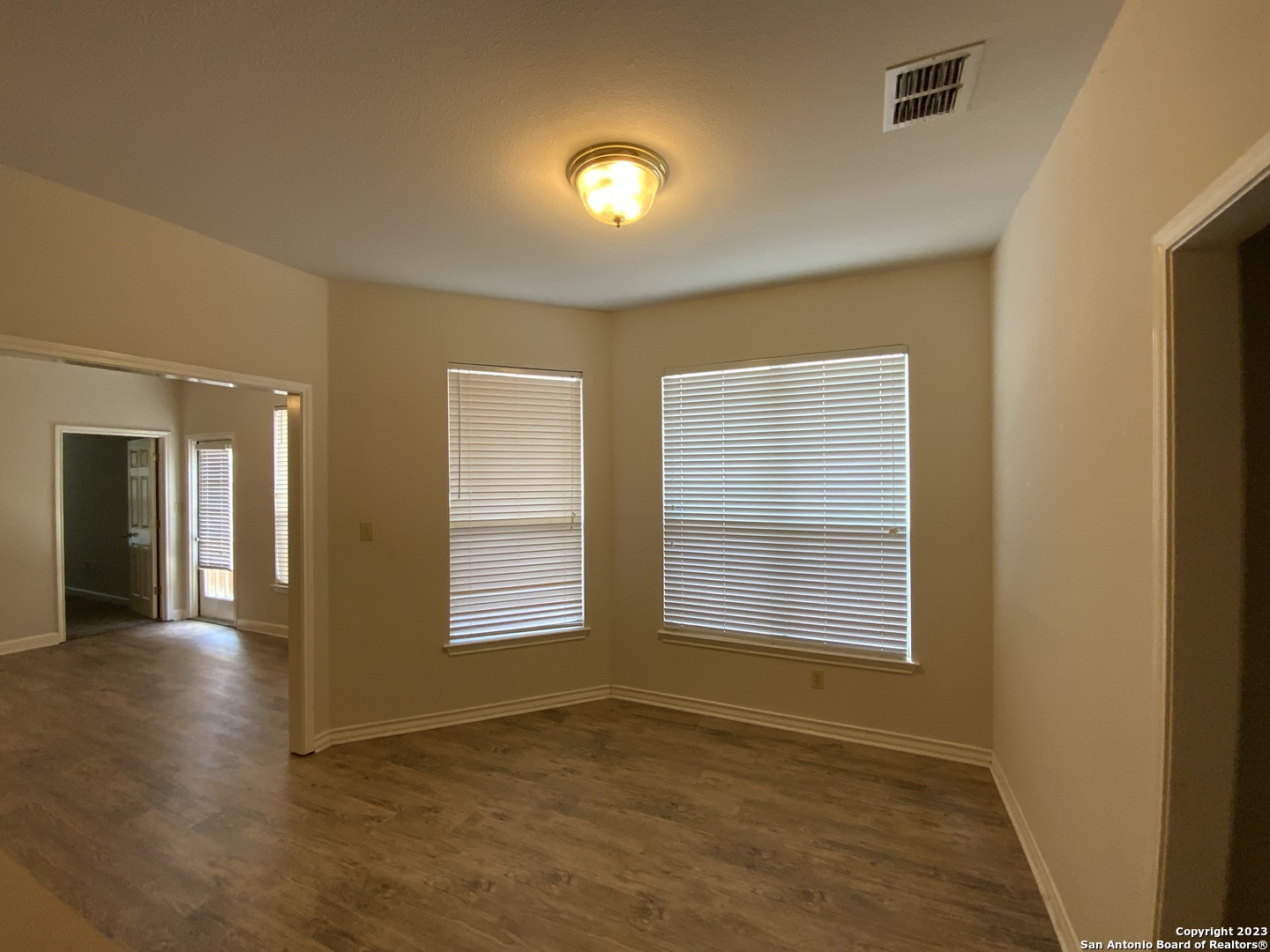 7043 Tourant Road San Antonio TX 78240