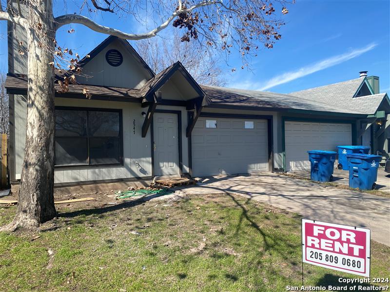 2547 Corian Glen San Antonio TX 78219