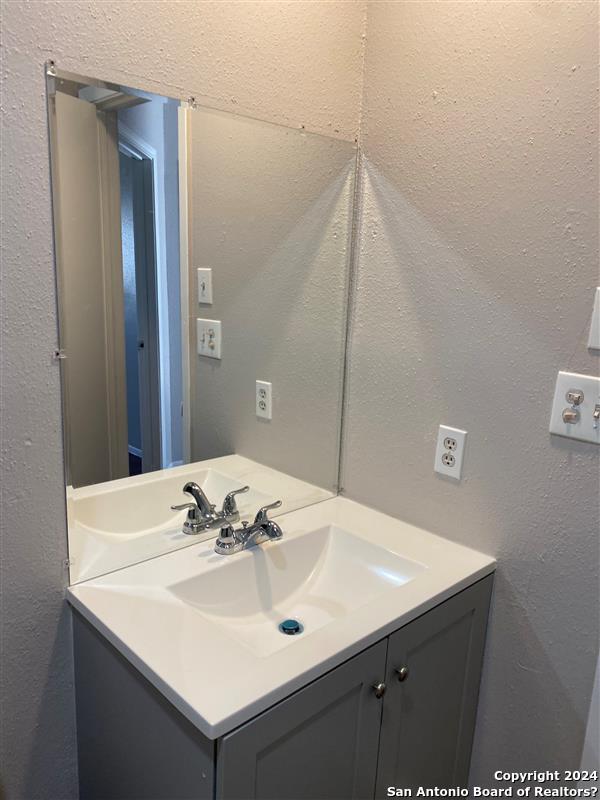 2547 Corian Glen San Antonio TX 78219