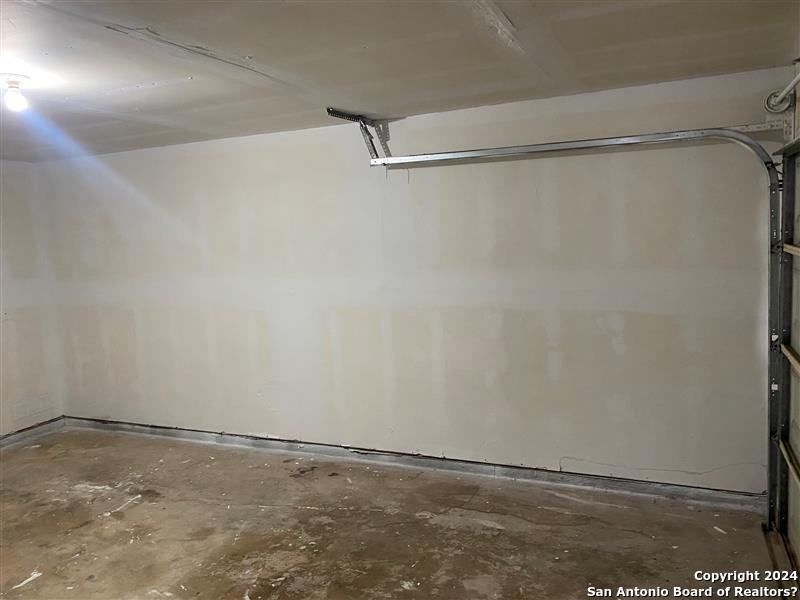 2547 Corian Glen San Antonio TX 78219