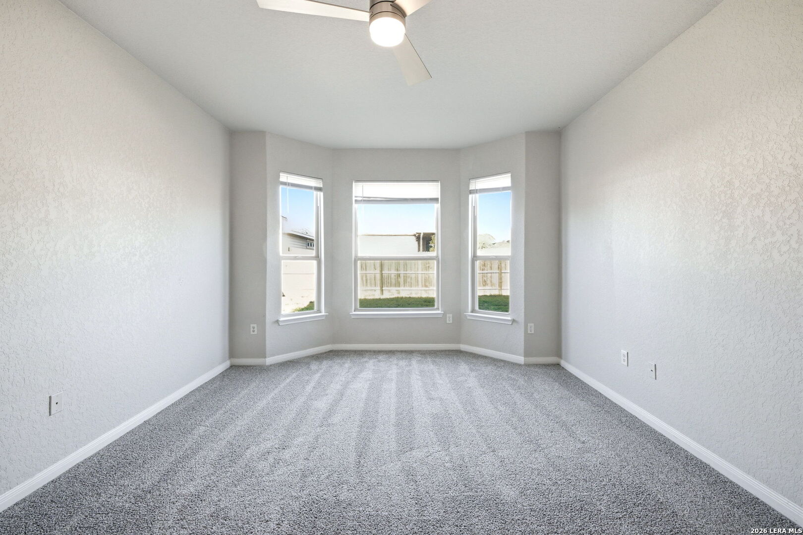 5950 Larkspur Valley San Antonio TX 78218