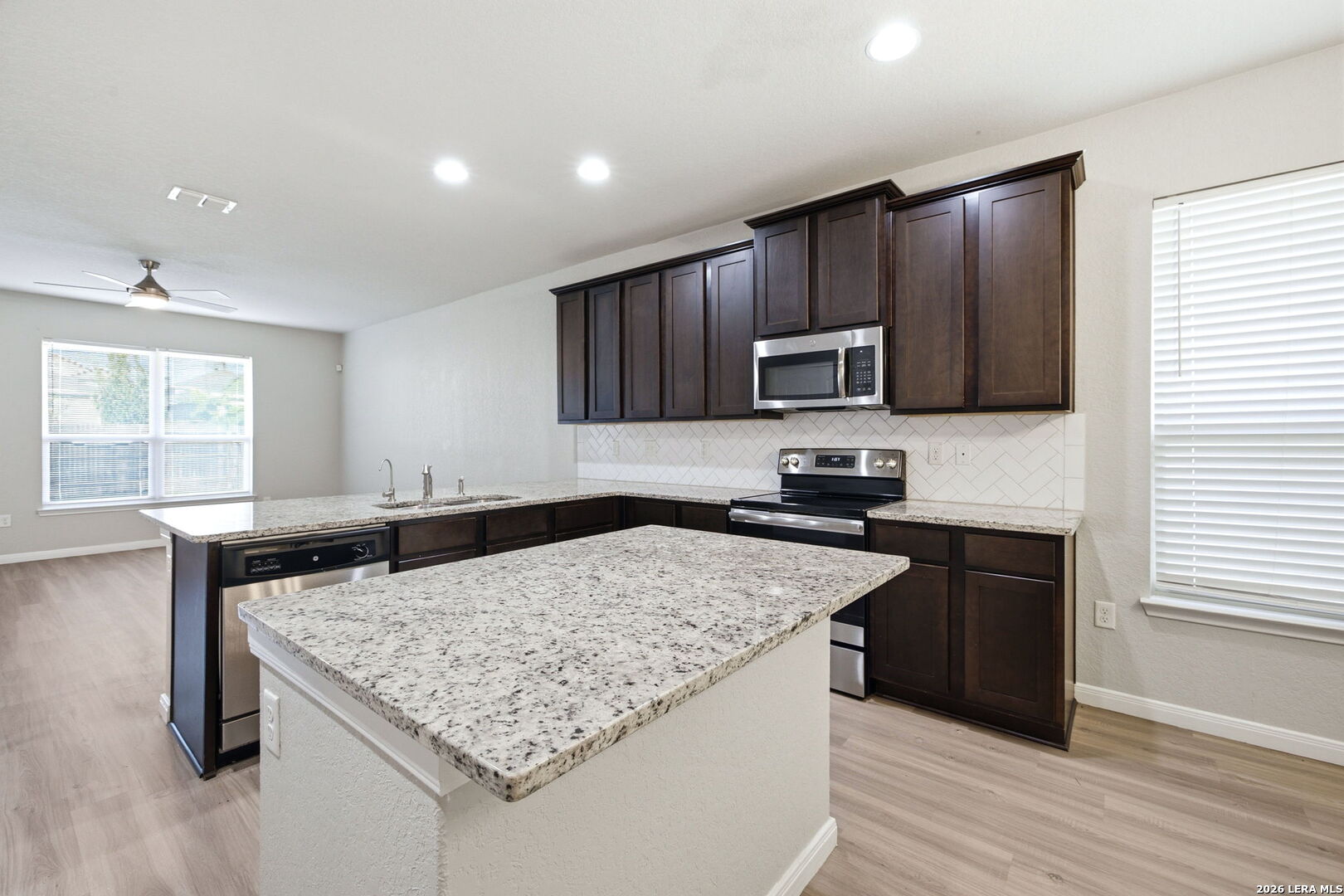 5950 Larkspur Valley San Antonio TX 78218