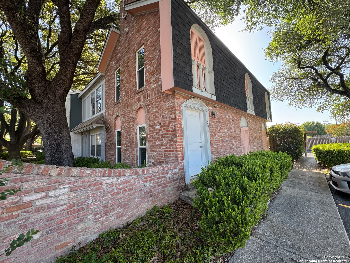 2811 Woodbury Drive San Antonio TX 78217
