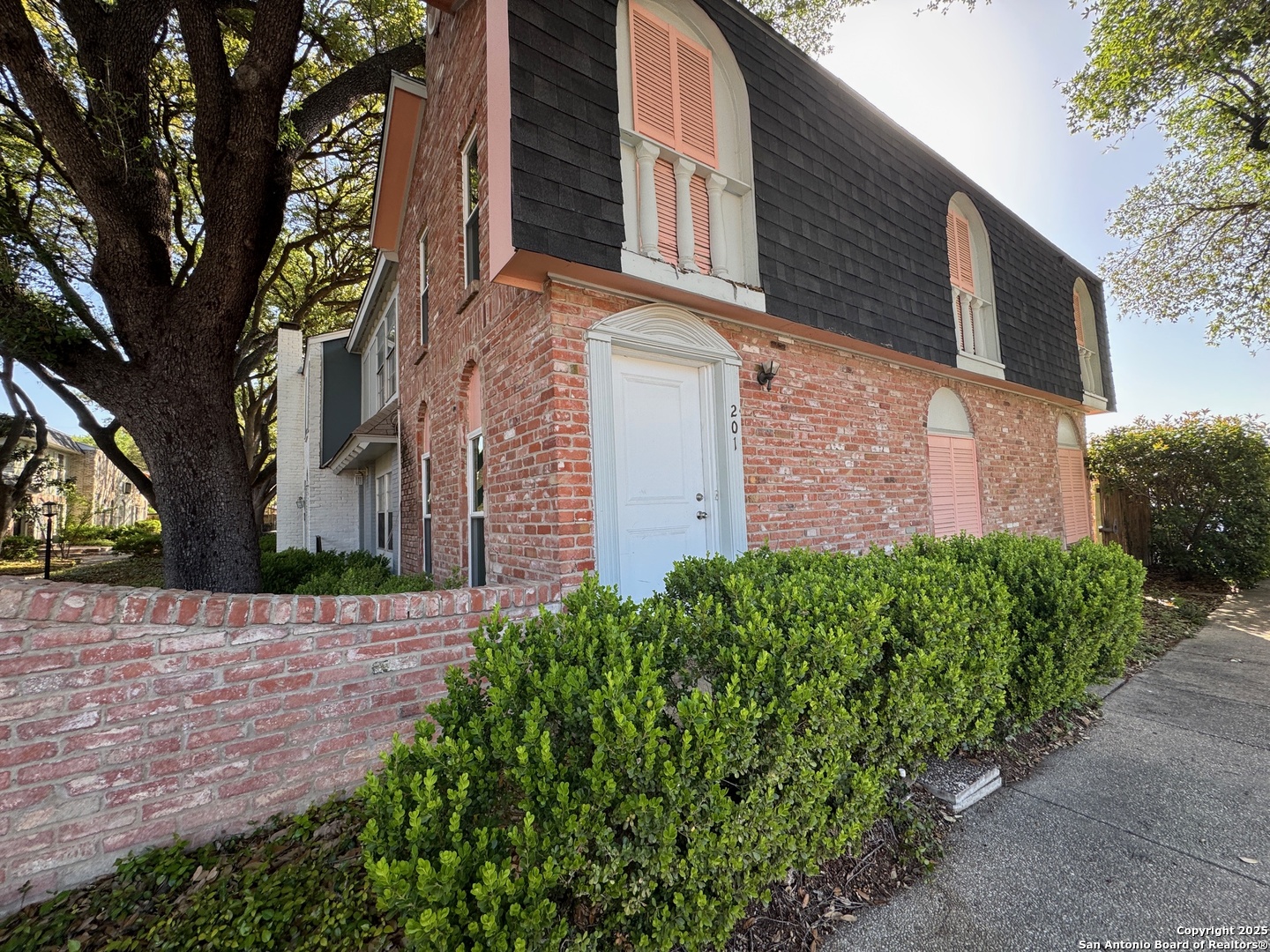 2811 Woodbury Drive San Antonio TX 78217