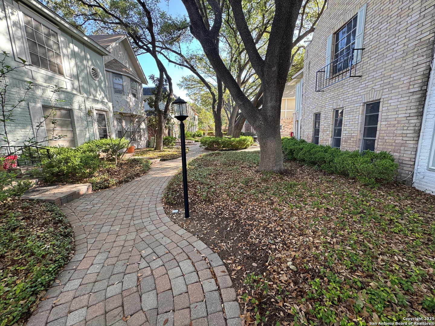 2811 Woodbury Drive San Antonio TX 78217