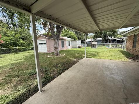 4519 Creekmoor Drive San Antonio TX 78220