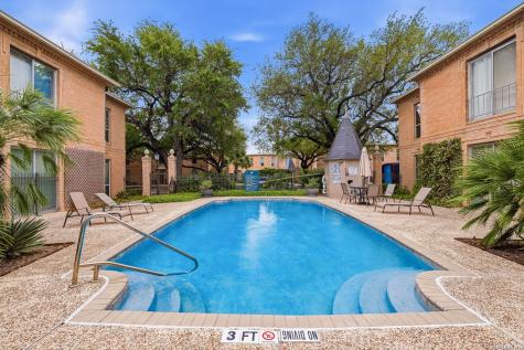 7711 Broadway San Antonio TX 78209