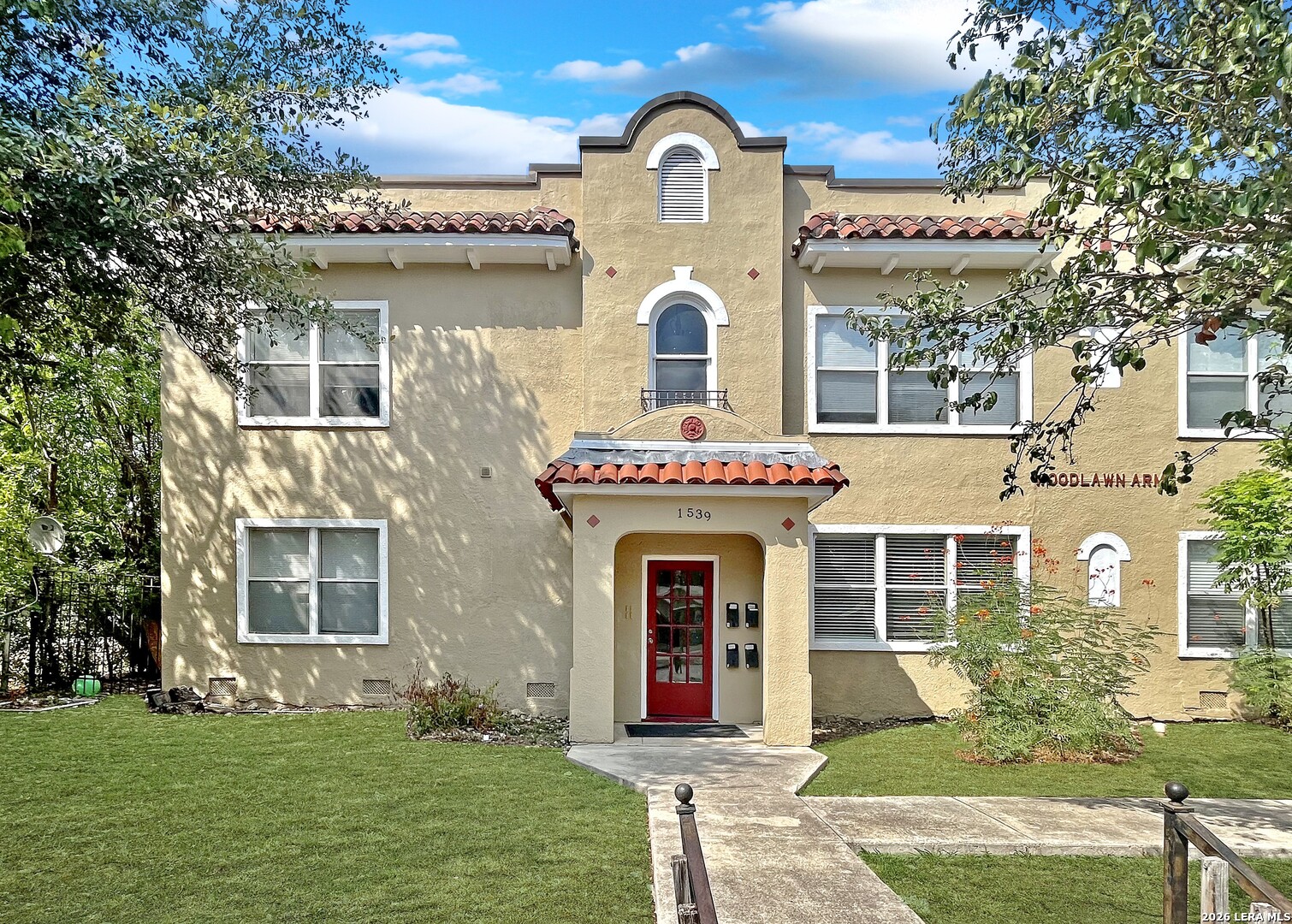 1539 W Woodlawn Avenue San Antonio TX 78201
