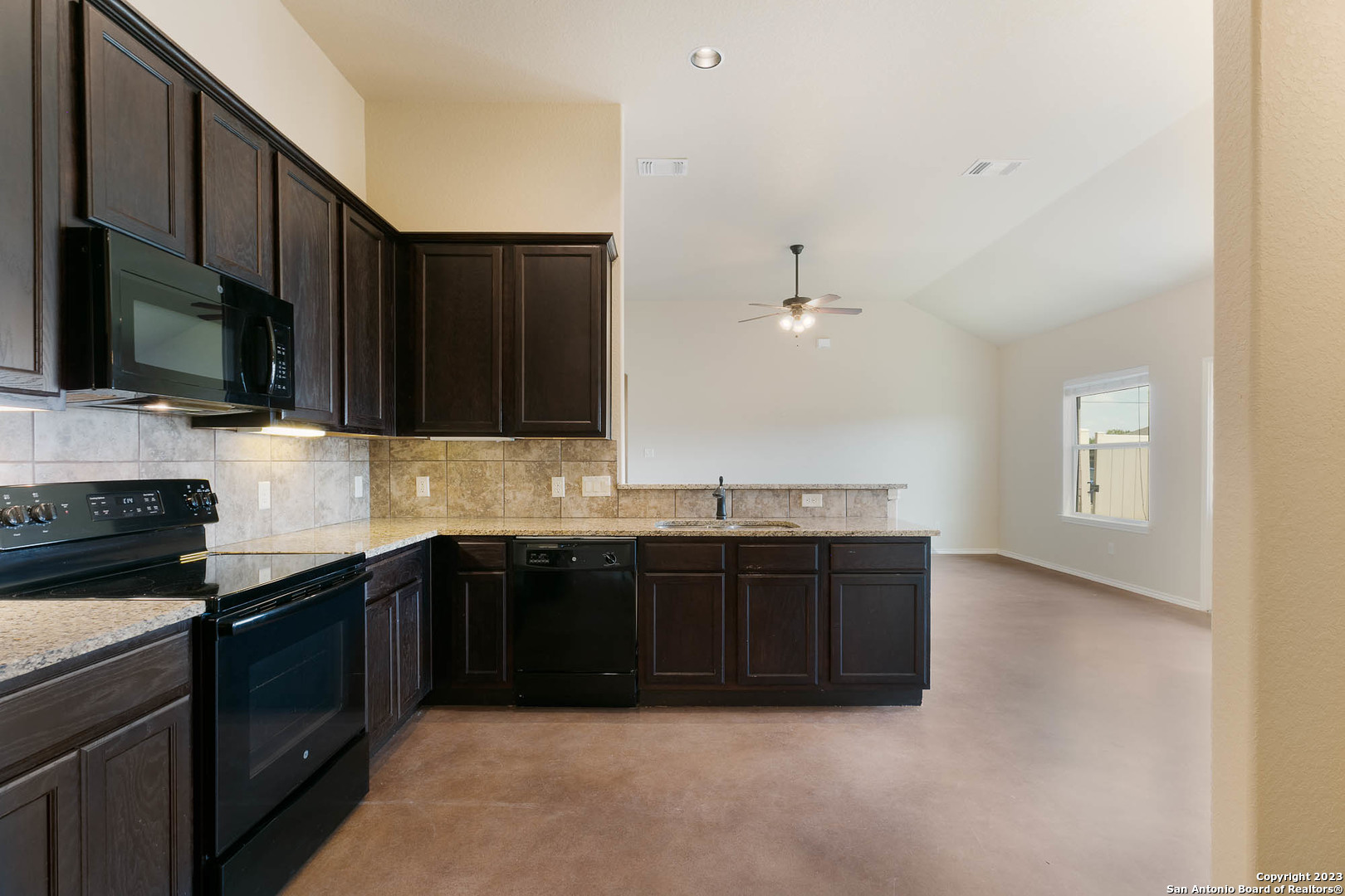 2584 Pahmeyer Road New Braunfels TX 78130