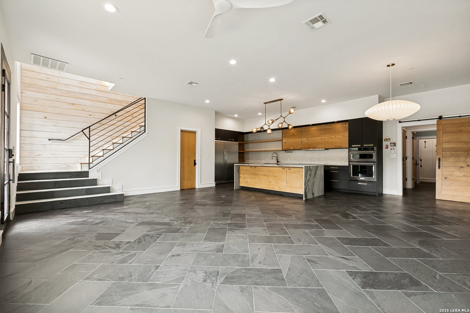 310 Clay San Antonio TX 78204