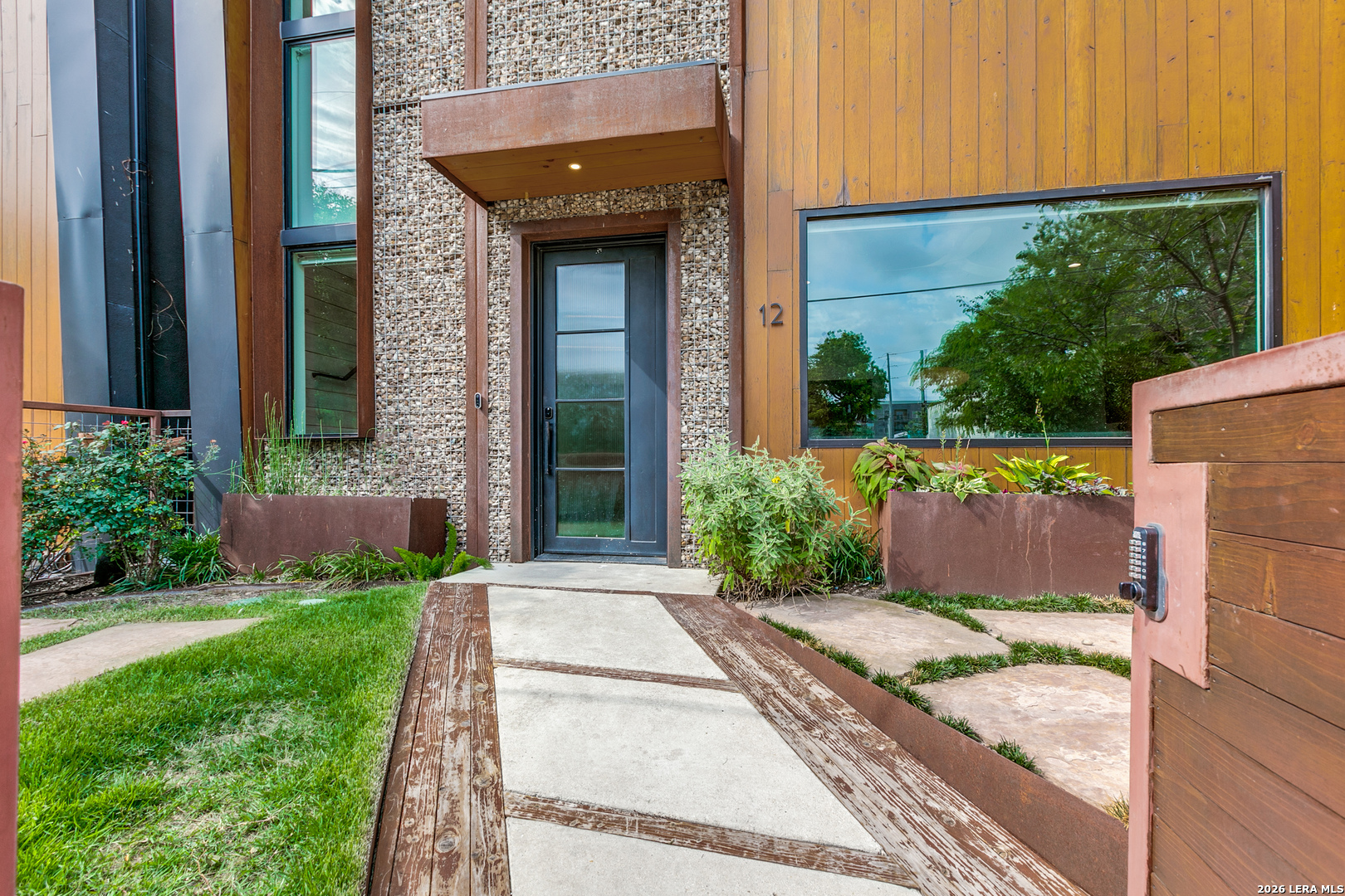 310 Clay San Antonio TX 78204