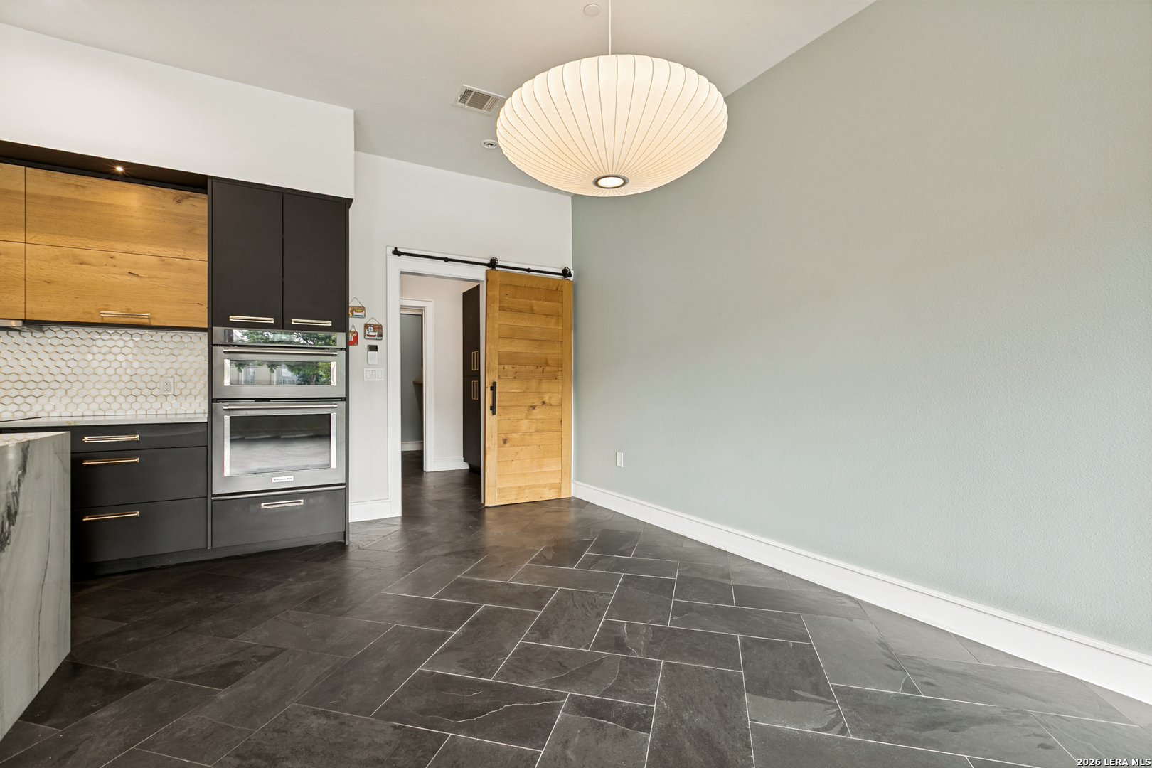 310 Clay San Antonio TX 78204